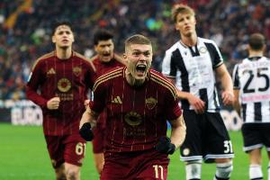 记者:多夫比克不接受肌腱手术而是选择保守治疗,预计2月初复出 记者:多夫比克不接受肌腱手术而是选择保守治疗,预计2月初复出