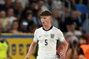 TA:沃尔夫斯堡约1800万欧报价克雷斯韦尔,图卢兹尚未回应