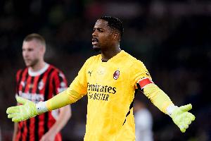 罗马诺:迈尼昂已谈妥个人合同,经纪公司对达成佣金协议感到乐观 罗马诺:迈尼昂已谈妥个人合同,经纪公司对达成佣金协议感到乐观