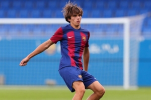 记者:米兰、科莫有意巴萨18岁中卫昆卡,巴萨正在评估法甲报价 记者:米兰、科莫有意巴萨18岁中卫昆卡,巴萨正在评估法甲报价