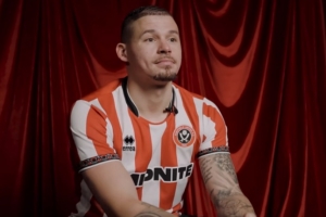 菲利普斯：来谢菲联因离家近，且球队有高水平球员和出色的教练