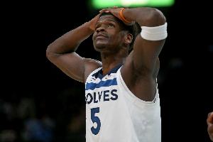 华子:输球责任在于我们自己 对手比赛节奏更流畅求胜欲也更强烈