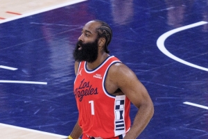 帕金斯谈哈登申请交易:我第一反应是 快船队内究竟发生了什么?