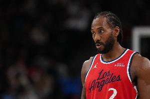 疯狂被包夹！伦纳德半场11中5拿到全队最高13分 正负值-12