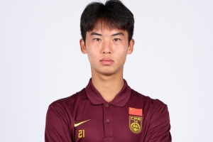 德转官网更新,U19国青队员张城瑞已正式加盟大连英博