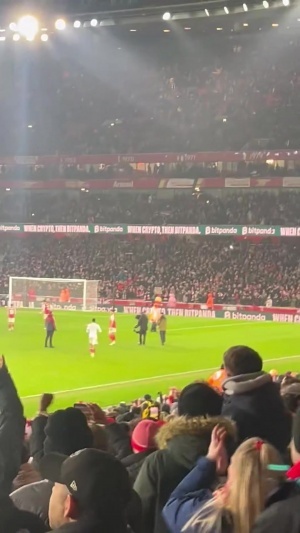 绝杀!枪迷赛后高唱哈弗茨歌曲:6000万镑打水漂,哈弗茨又进球了 绝杀!枪迷赛后高唱哈弗茨歌曲:6000万镑打水漂,哈弗茨又进球了