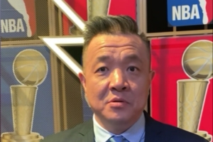 杨健：登哥想要两年保障合同 快船只规划到明年 这是一个核心矛盾