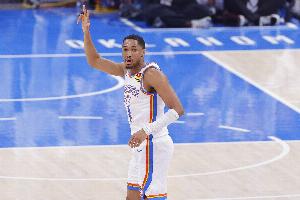 阿隆·维金斯:保持侵略性心态 在球队进攻体系内自然能打出表现 阿隆·维金斯:保持侵略性心态 在球队进攻体系内自然能打出表现