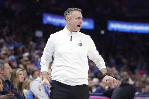 NBA官方：萧华任命猛龙主帅拉贾科维奇为全明星世界队主教练