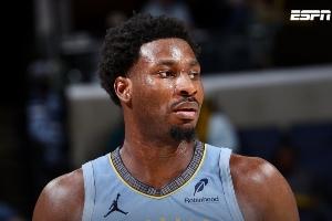 半夜出大事了~交易汇总：JJJ加盟爵士 艾维去公牛 武切维奇赴绿军