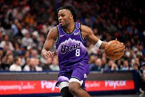 本赛季联盟助攻纪录！科利尔反击助森萨博底角三分 个人第20助！