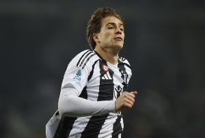 签字费约600万欧！都体：伊尔迪兹续约后年薪涨至税后600万+奖金