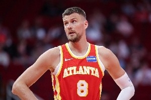 勇士得到波津只为追求字母哥？但2个月打了5场的波津能出战几场？