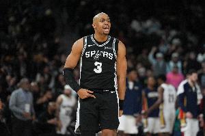 打爆对面替补！凯尔登17中10砍队内最高25分 另有6板2助&三分8中4