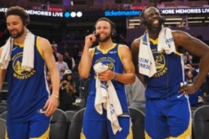 库里的完美谢幕也许不是第五冠！像科比&司机一样淡出也是他所爱