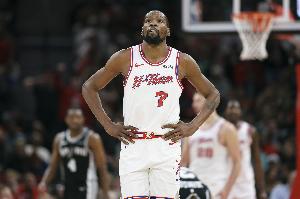 真尽力了！杜兰特21中11空砍31分3板1助5断 第三节15分