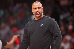 Iko：我们拭目以待买断市场吧 火箭确实急需注入新的活力！