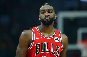 刚刚好！河村勇辉突分帕威底角压哨三分命中 收获首节第3次助攻