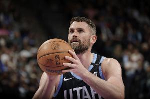 弹无虚发！乐福三节三分3中3拿到13分6板 罚球4中4