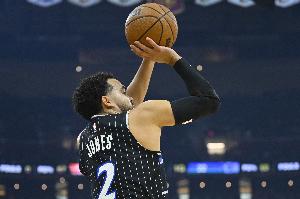 基德：泰厄斯·琼斯生涯助攻失误比5-1 这简直令人难以置信