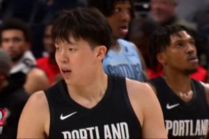 新秀哨是不是太严重了？杨瀚森登场3分钟被吹3次犯规 直接下场