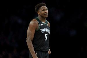 18中7！华子：球队今天活力很足 只是进攻手感不好尤其是我