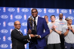 上次海鹰赢超级碗时联盟发生啥事？KD首夺MVP 热火三巨头解体