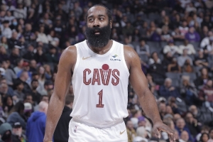 解说：哈登的关键球能力、组织能力让骑士的决胜阵容变得无解起来